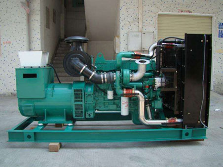 覃塘1100kw康明斯柴油发电机组图片 覃塘1100kw康明斯柴油发电机组图片